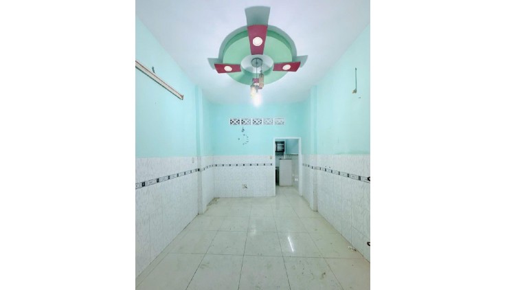 LÊ VĂN QUỚI - 2 TẦNG 2PN - HẺM XE HƠI - 28M2 SỔ NỞ HẬU GIÁ 2.95 TỶ